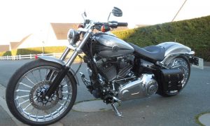 Sacoche Myleatherbikes Softail Breakout (27)